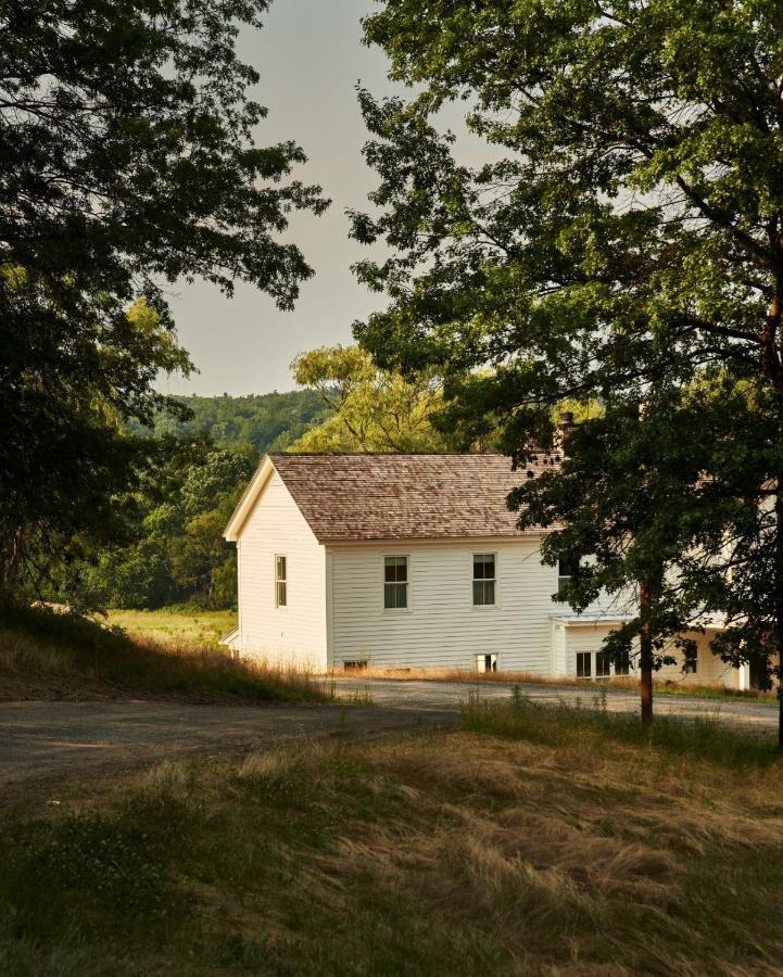 Inness Accord Exterior photo